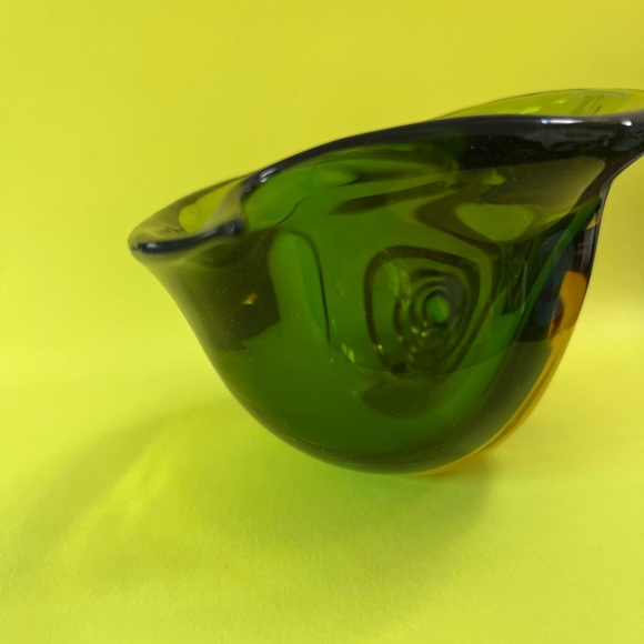 MURANO VINTAGE HAND BLOWN GLASS CONCH SHELL TRINKET DISH, green into amber, - Picture 2 of 7